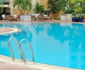 CÁCH XỬ LÝ NƯỚC BỂ BƠI